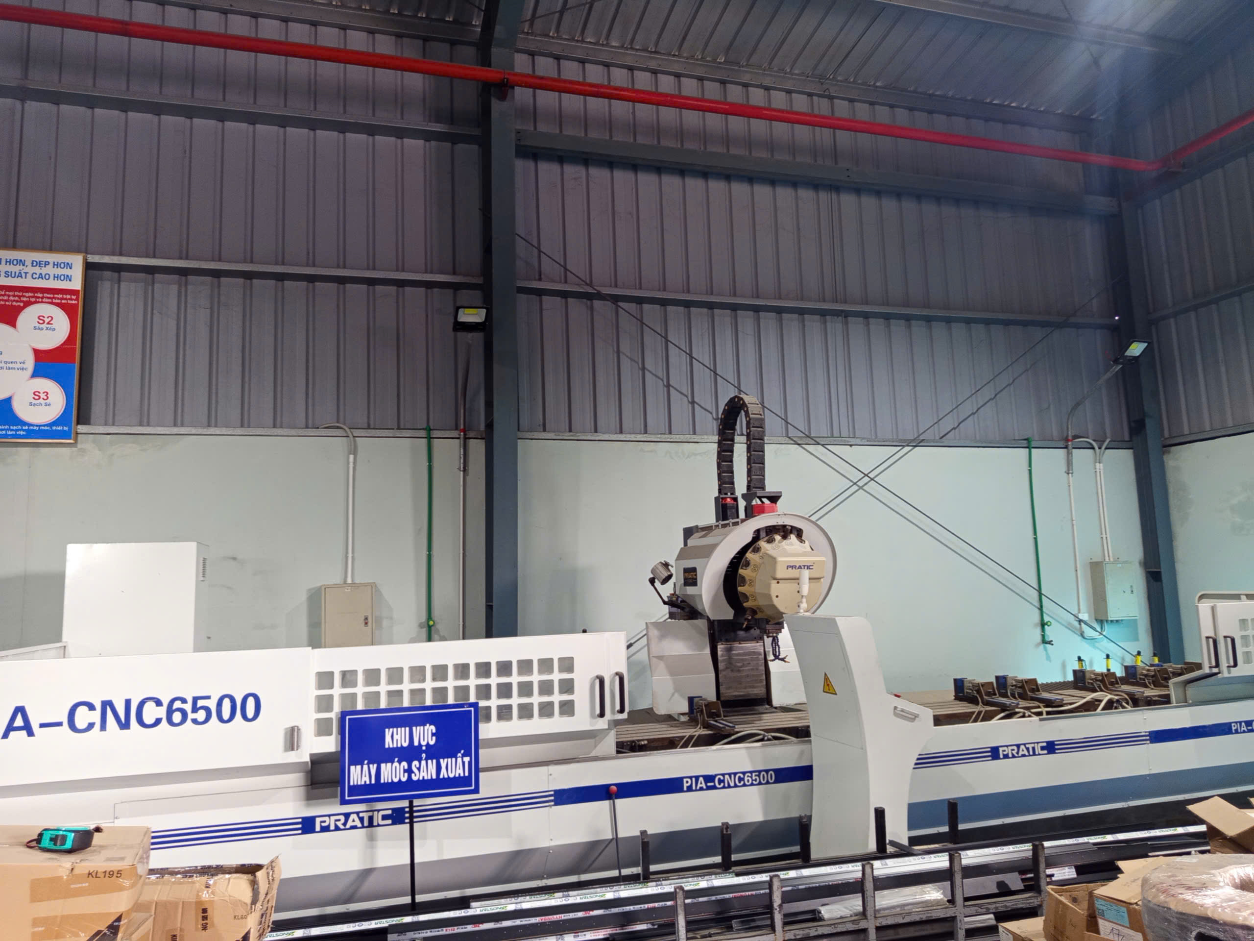 BÁN MÁY PHAY TRUNG TÂM CNC PRATIC PIA-CNC6500