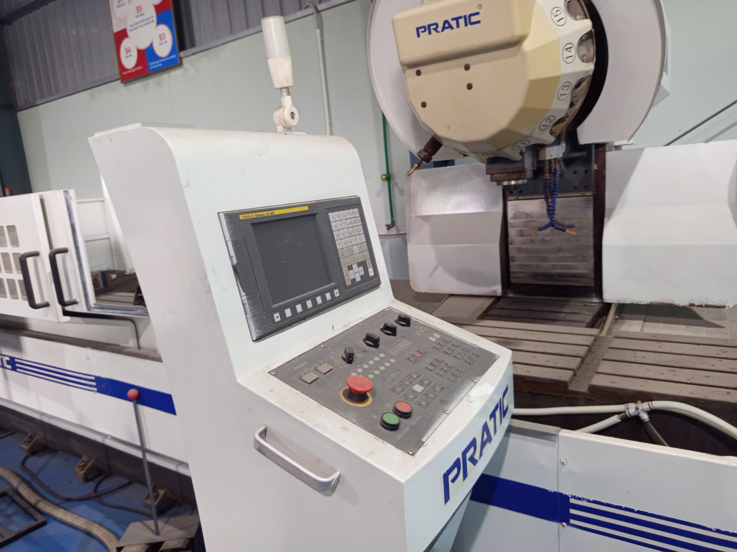 BÁN MÁY PHAY TRUNG TÂM CNC PRATIC PIA-CNC6500