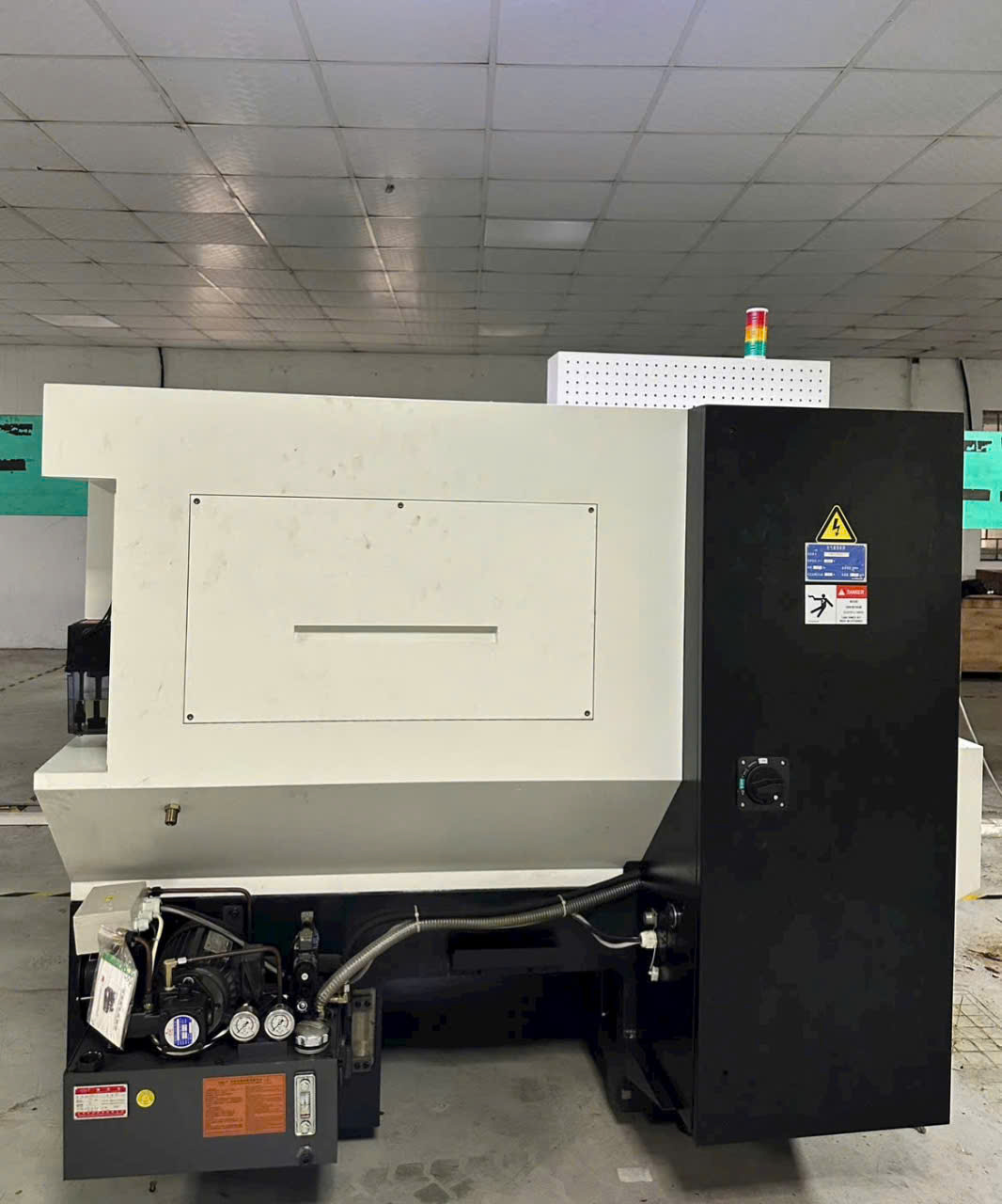 BÁN MÁY TIỆN CNC BĂNG NGHIÊNG HEADMAN HCL300A – ĐỜI 2024, ĐÃ QUA SỬ DỤNG